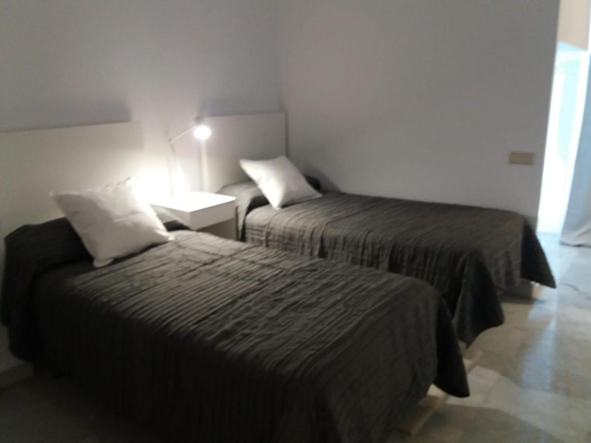 Marbella House Apartamento Duplex Екстер'єр фото
