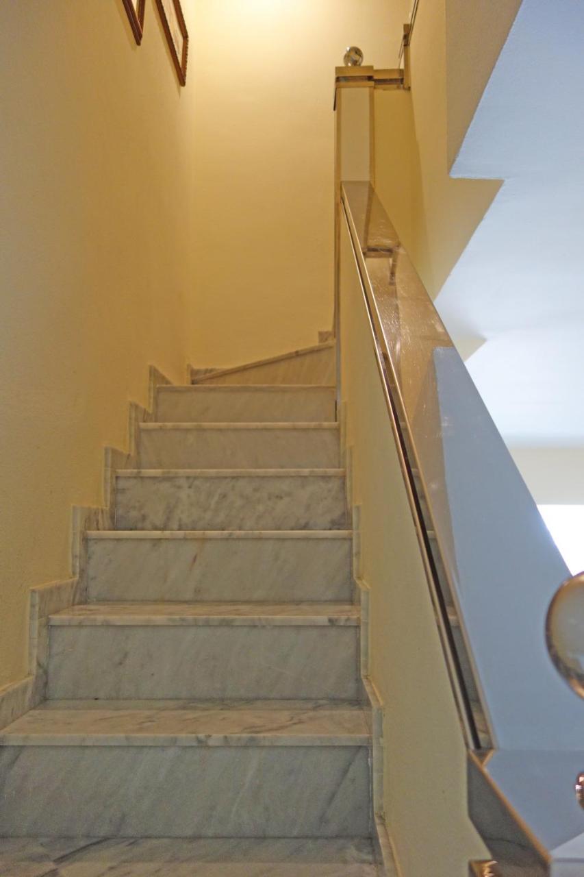 Marbella House Apartamento Duplex Екстер'єр фото